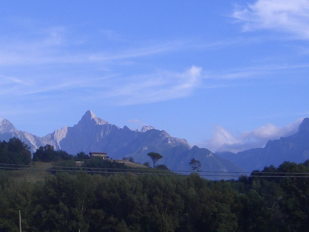 Agriturismo La Praduscella 菲维扎诺 外观 照片