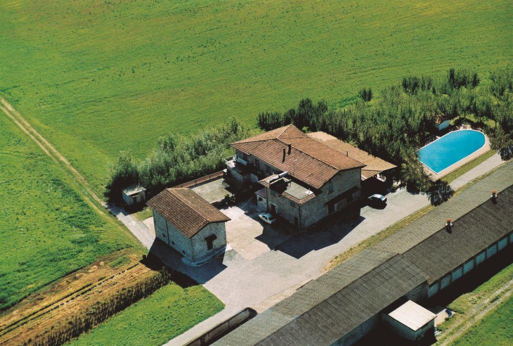 Agriturismo La Praduscella 菲维扎诺 外观 照片