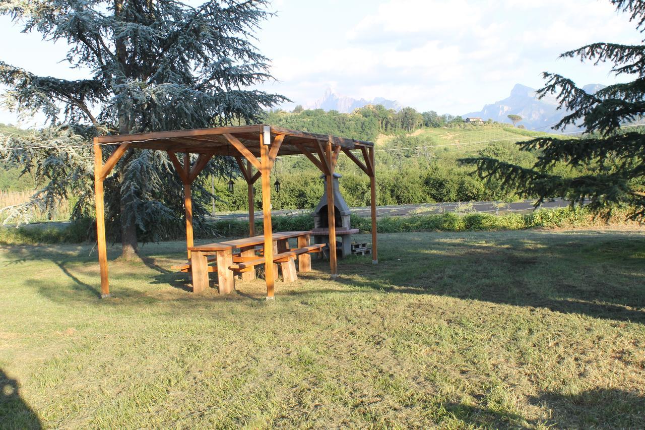 Agriturismo La Praduscella 菲维扎诺 外观 照片