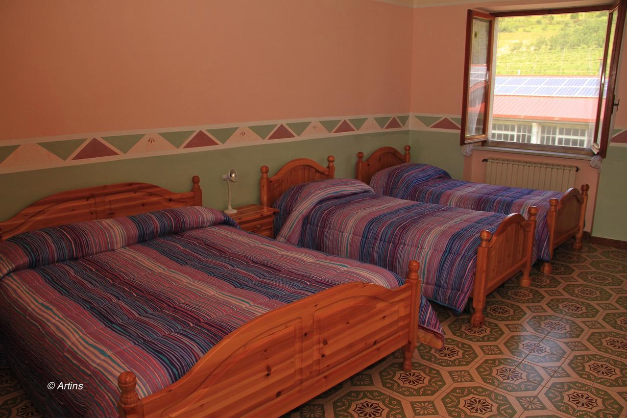 Agriturismo La Praduscella 菲维扎诺 外观 照片